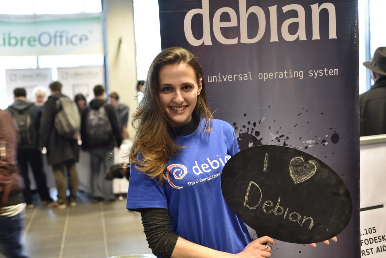 I love Debian